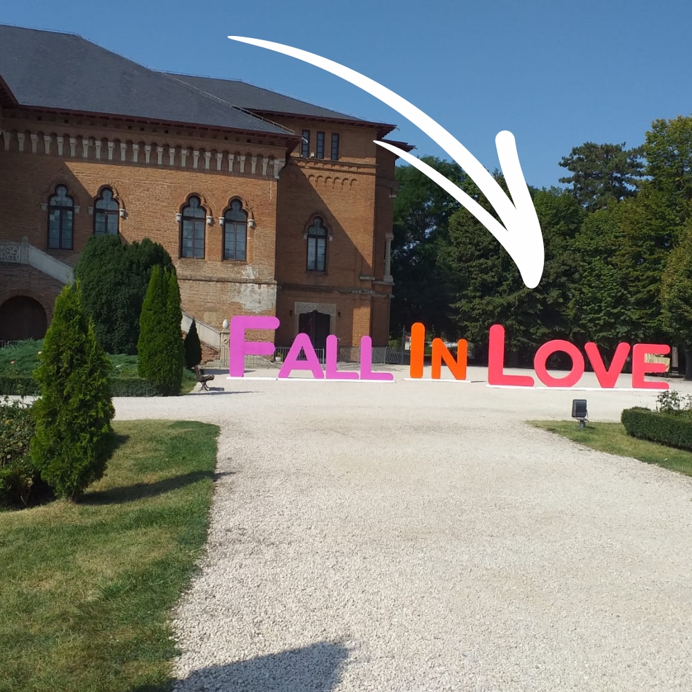 4-galerie-Litere-Volumetrice